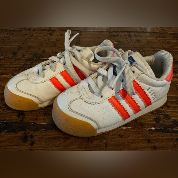 Adidas Samoa - Picture 3 of 5